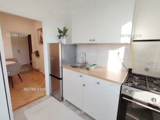 Eladó téglalakás, Budapesten, II. kerületben 110 M Ft, 2 szobás