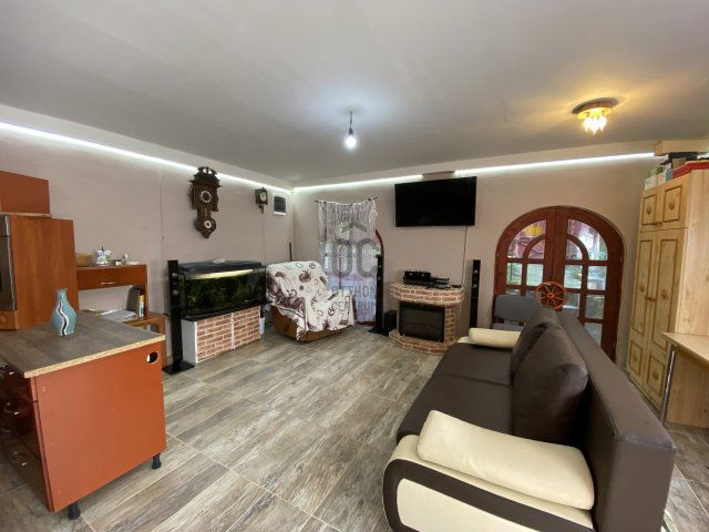 Eladó családi ház, Domonyban 89 M Ft, 6 szobás