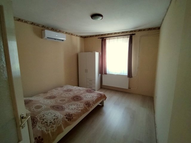 Eladó családi ház, Tikoson 32 M Ft, 4 szobás