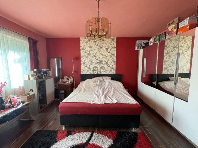 Eladó családi ház, Budapesten, IV. kerületben 125 M Ft, 4 szobás