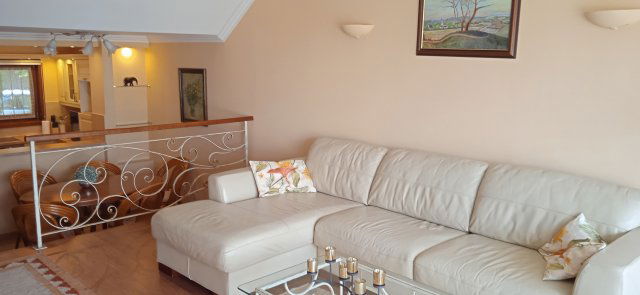 Kiadó téglalakás, albérlet, Pécsett 280 E Ft / hó, 3 szobás