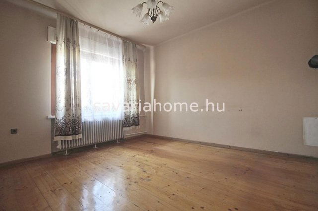 Eladó családi ház, Bozzaiban 38.9 M Ft, 2 szobás