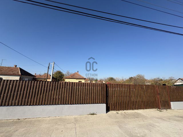 Eladó telek, Törtelen 5.9 M Ft / költözzbe.hu