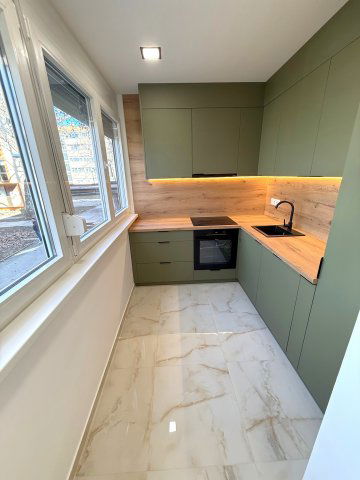 Eladó panellakás, Pécsett, Gyöngyös utcában 59.9 M Ft