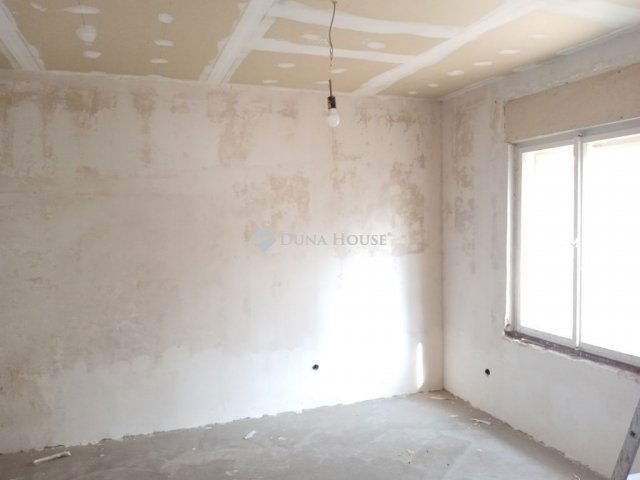 Eladó családi ház, Gyömrőn 79.99 M Ft, 4 szobás