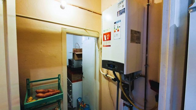 Eladó családi ház, Áporkán 72.9 M Ft, 3 szobás