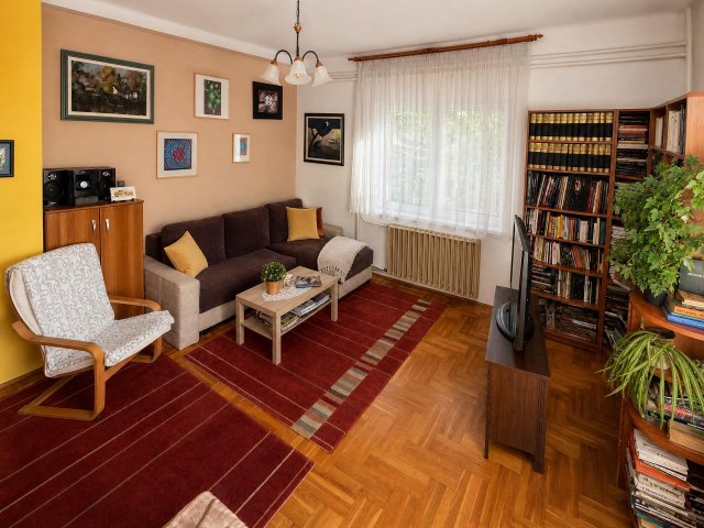 Eladó ikerház, Budapesten, XVI. kerületben 159 M Ft, 7 szobás
