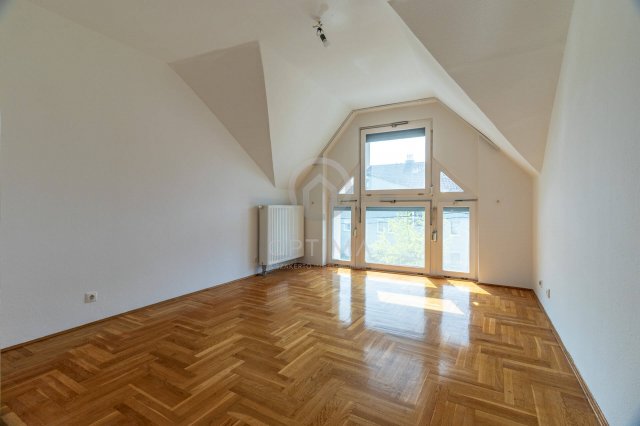 Eladó téglalakás, Budapesten, XI. kerületben 139 M Ft, 4 szobás