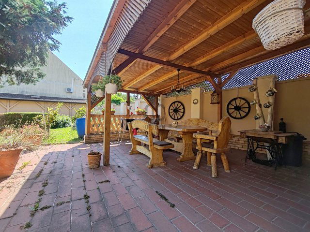 Eladó családi ház, Győrött 88 M Ft, 3 szobás