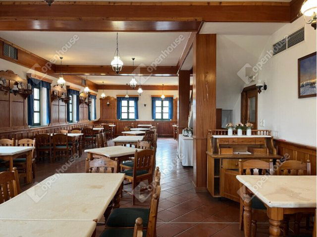 Eladó üzlethelyiség, Sopronkövesden 160 M Ft