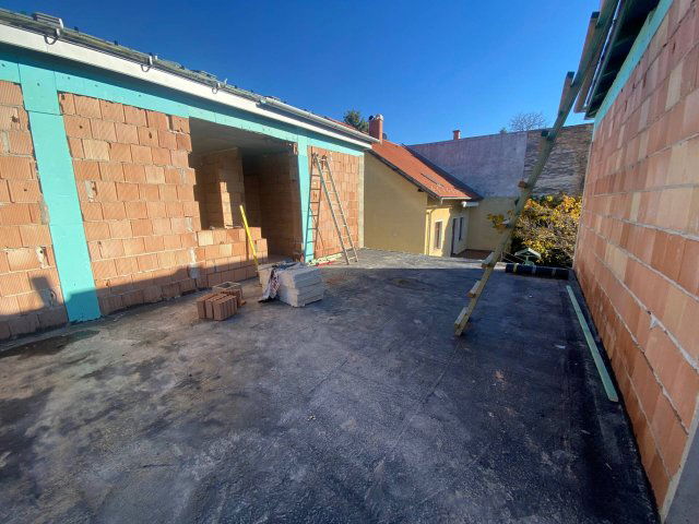 Eladó téglalakás, Budapesten, XVIII. kerületben 99.99 M Ft