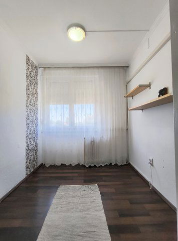 Eladó téglalakás, Nyíregyházán 36.6 M Ft, 1+1 szobás