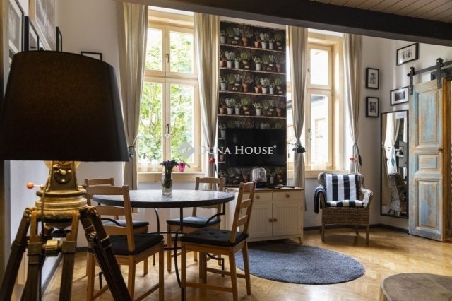 Eladó téglalakás, Budapesten, IX. kerületben 69.9 M Ft, 1 szobás