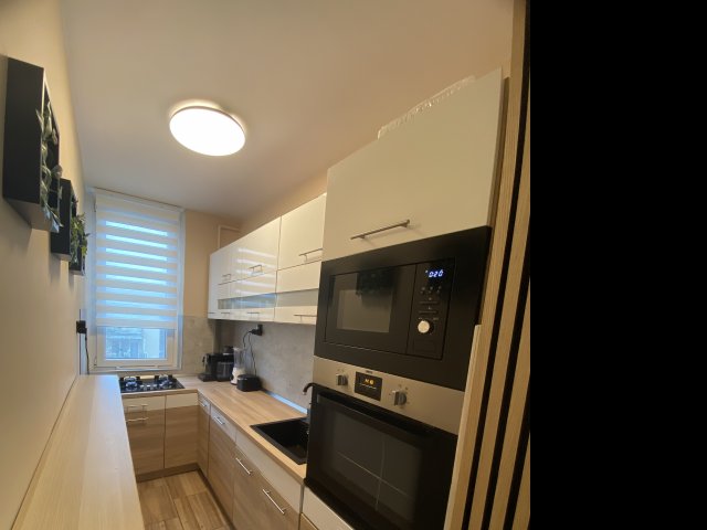 Eladó panellakás, Budapesten, XXII. kerületben, Tenkes utcában