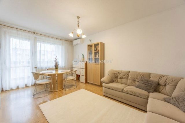 Eladó panellakás, Budapesten, III. kerületben 79.9 M Ft, 2 szobás