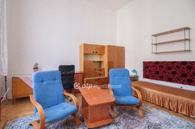 Kiadó téglalakás, albérlet, Debrecenben 230 E Ft / hó