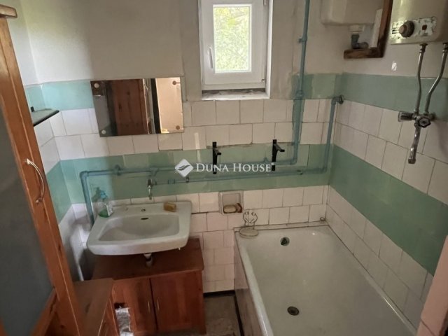 Eladó nyaraló, Kulcson 28.9 M Ft, 3 szobás / költözzbe.hu