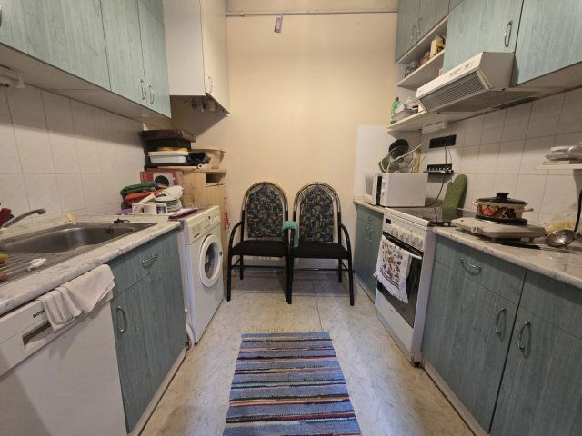 Eladó téglalakás, Pécsett 68.9 M Ft, 4 szobás