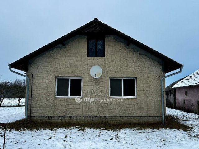 Eladó családi ház, Nyírábrányon 42 M Ft, 3 szobás