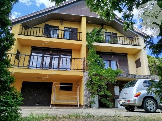 Eladó ikerház, Leányfaluban 78 M Ft, 4 szobás