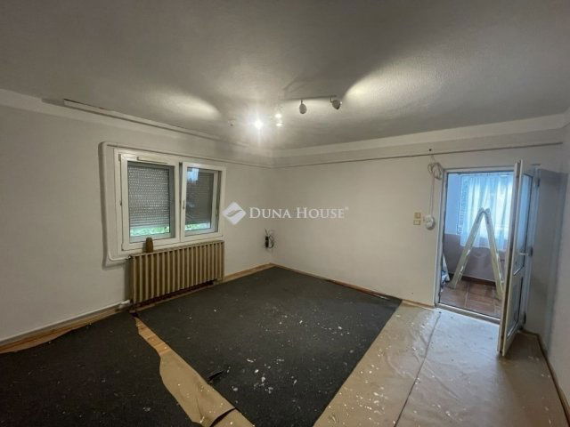 Eladó családi ház, Budapesten, XVII. kerületben 39.9 M Ft