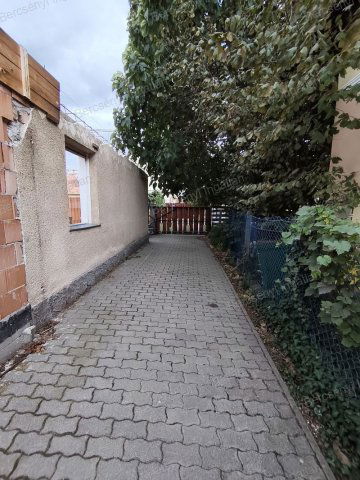 Eladó családi ház, Gyálon 69.9 M Ft, 2 szobás