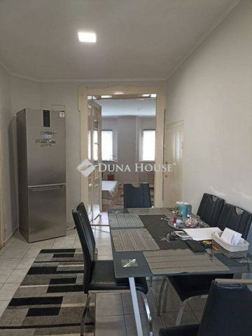 Eladó családi ház, Nyíregyházán 54 M Ft, 5 szobás