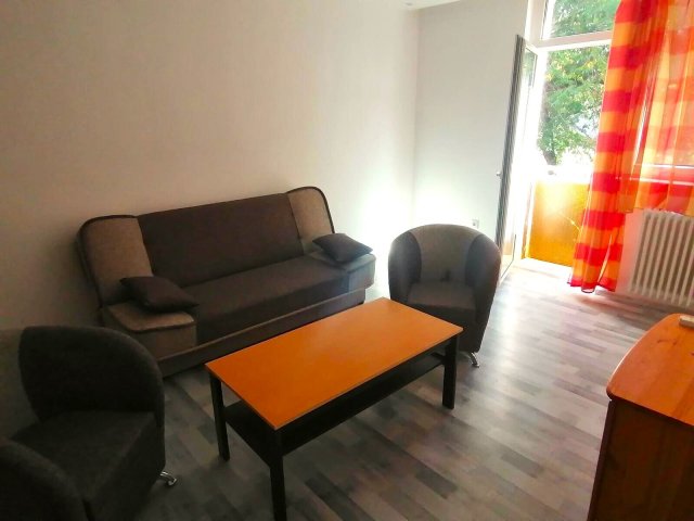 Kiadó téglalakás, albérlet, Nyíregyházán 140 E Ft / hó