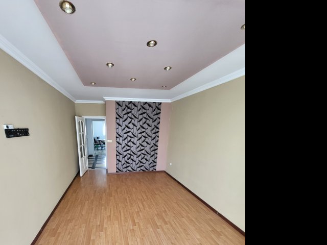 Eladó téglalakás, Szegeden, Madách utcában 79 M Ft, 3 szobás