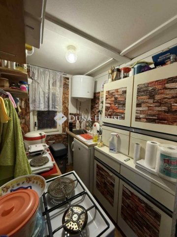 Eladó családi ház, Lakitelken 24.9 M Ft, 1 szobás