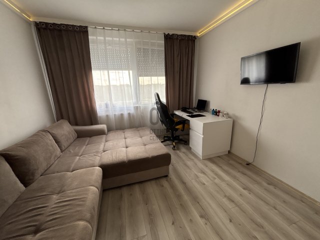 Eladó panellakás, Debrecenben 62.99 M Ft, 2 szobás