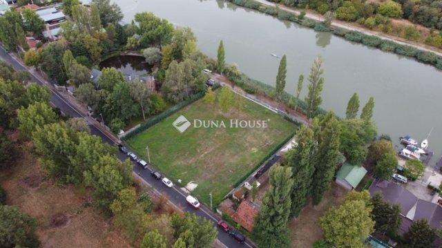 Eladó ipari ingatlan, Budapesten, XXIII. kerületben 240 M Ft