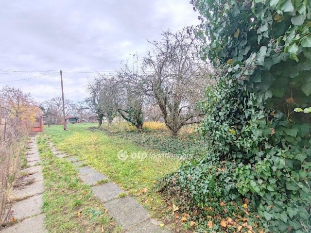 Eladó telek, Szolnokon 121 M Ft / költözzbe.hu