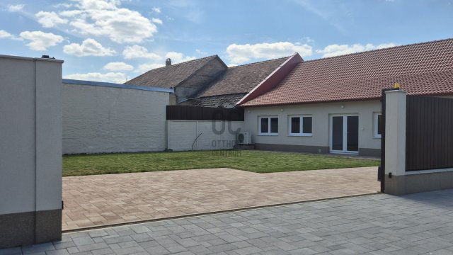 Eladó családi ház, Nagykőrösön 69.9 M Ft, 3 szobás