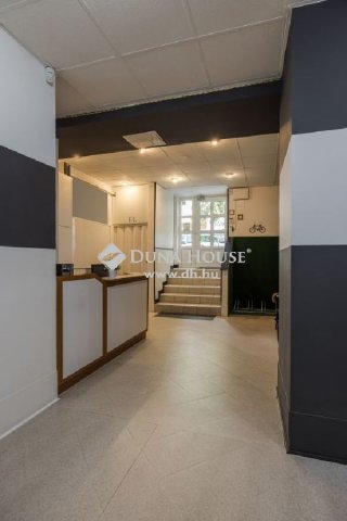 Eladó üzlethelyiség, Budapesten, XI. kerületben 287 M Ft