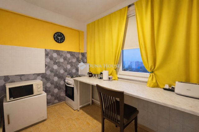 Eladó panellakás, Budapesten, III. kerületben 58 M Ft, 2 szobás