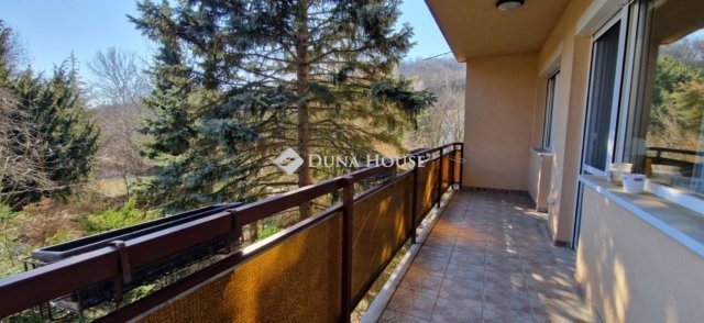 Eladó téglalakás, Budapesten, II. kerületben 149 M Ft, 3 szobás