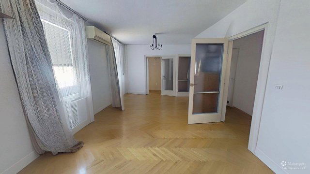 Eladó panellakás, Budapesten, X. kerületben, Hatház utcában