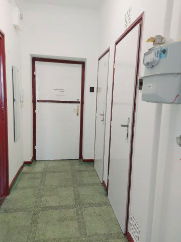 Eladó téglalakás, Nyíregyházán, Hősök terén 39 M Ft