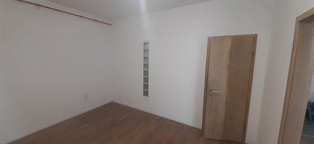 Kiadó téglalakás, albérlet, II. kerületben, Hidegkúti úton