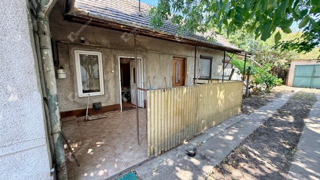 Eladó családi ház, Monoron 39.9 M Ft, 4 szobás