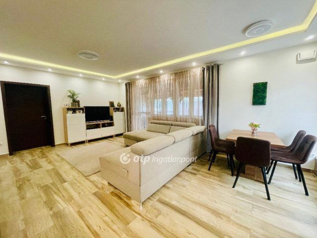 Eladó családi ház, Debrecenben 151.9 M Ft, 3 szobás