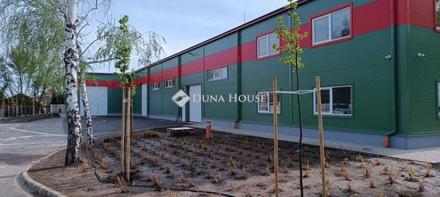 Kiadó ipari ingatlan, Gödön 1270 E Ft / hó