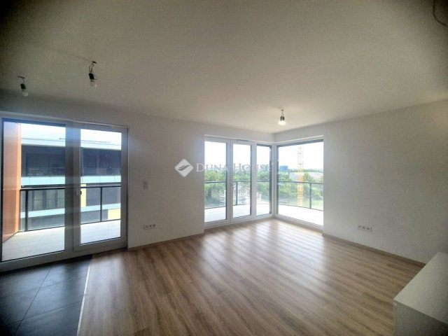 Kiadó téglalakás, albérlet, Budapesten, III. kerületben