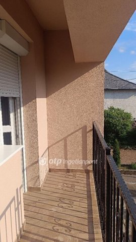 Eladó családi ház, Bükkszéken 60 M Ft, 3+1 szobás