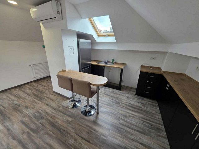 Kiadó téglalakás, albérlet, Érden 250 E Ft / hó, 2 szobás
