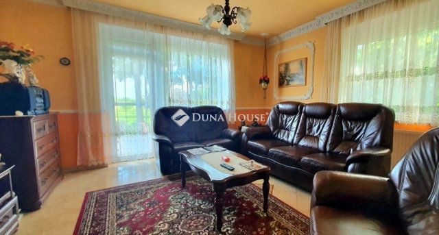 Eladó családi ház, Kőszegen 99.9 M Ft, 5 szobás