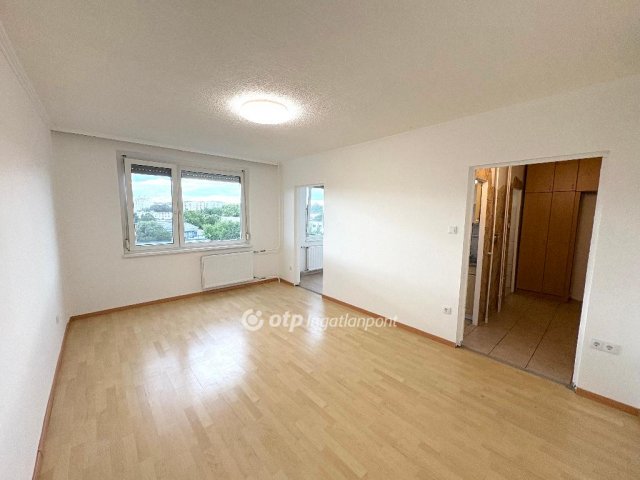 Kiadó panellakás, albérlet, Miskolcon 110 E Ft / hó, 2 szobás