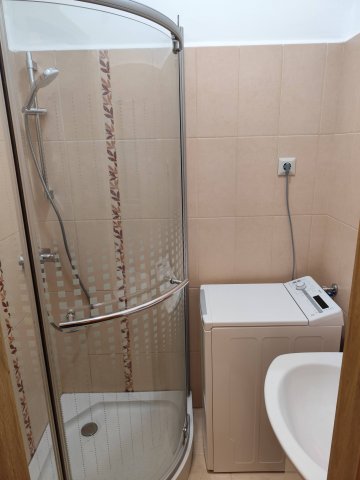 Kiadó téglalakás, albérlet, X. kerületben, Szárnyas utcában