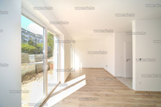 Eladó téglalakás, Budapesten, XIV. kerületben 73 M Ft, 1 szobás